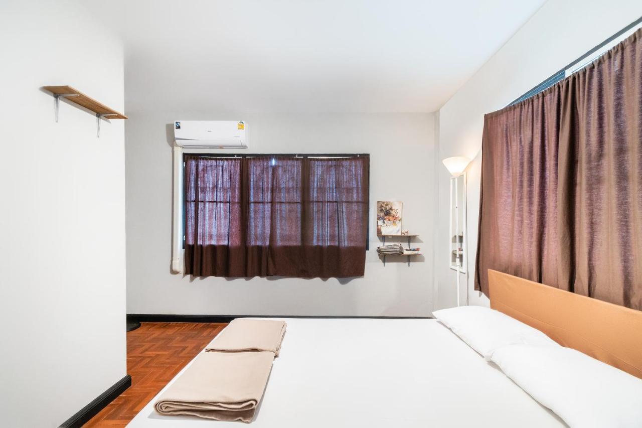 Oyo 677 Le Loftel Hostel Чиангмай Екстериор снимка